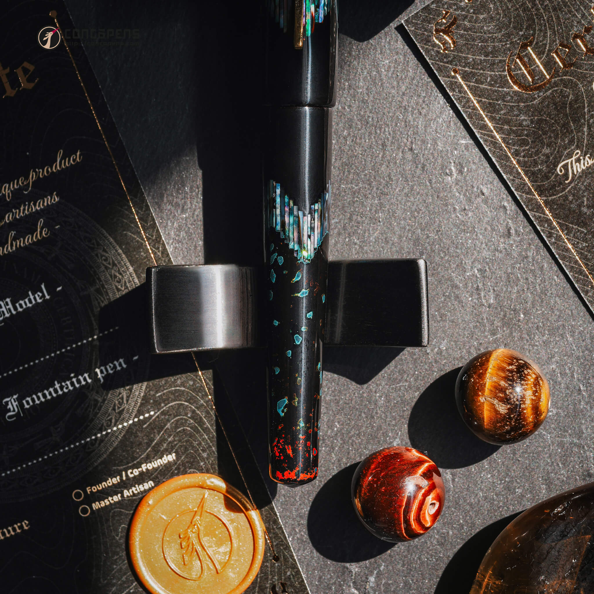 An exquisite and meticulously crafted gift by Vietnamese artisans.